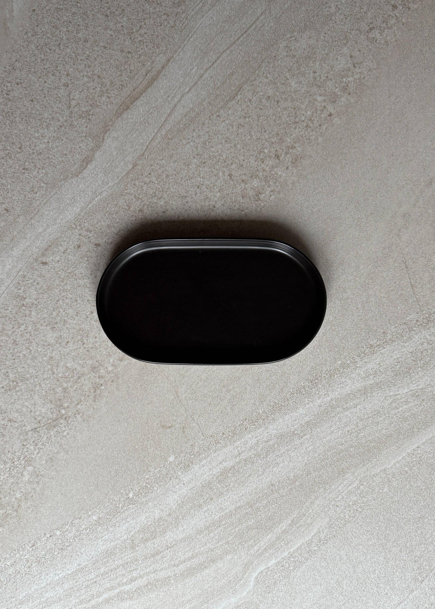 Deco Oval Catchall Tray Small: White