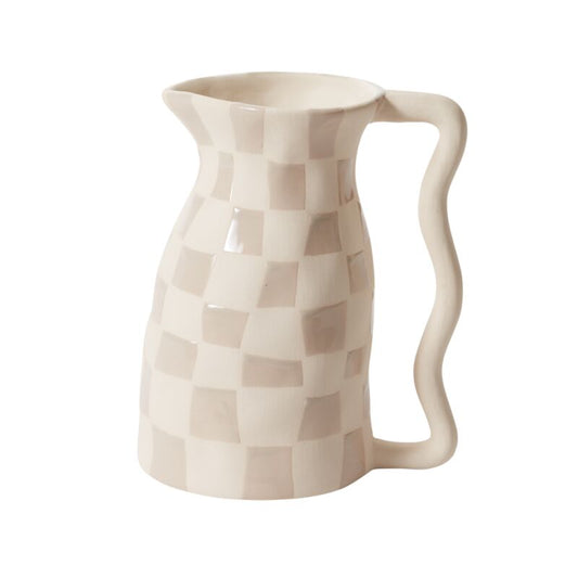 Jagger Pitcher